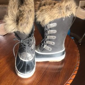 JBU winter boots